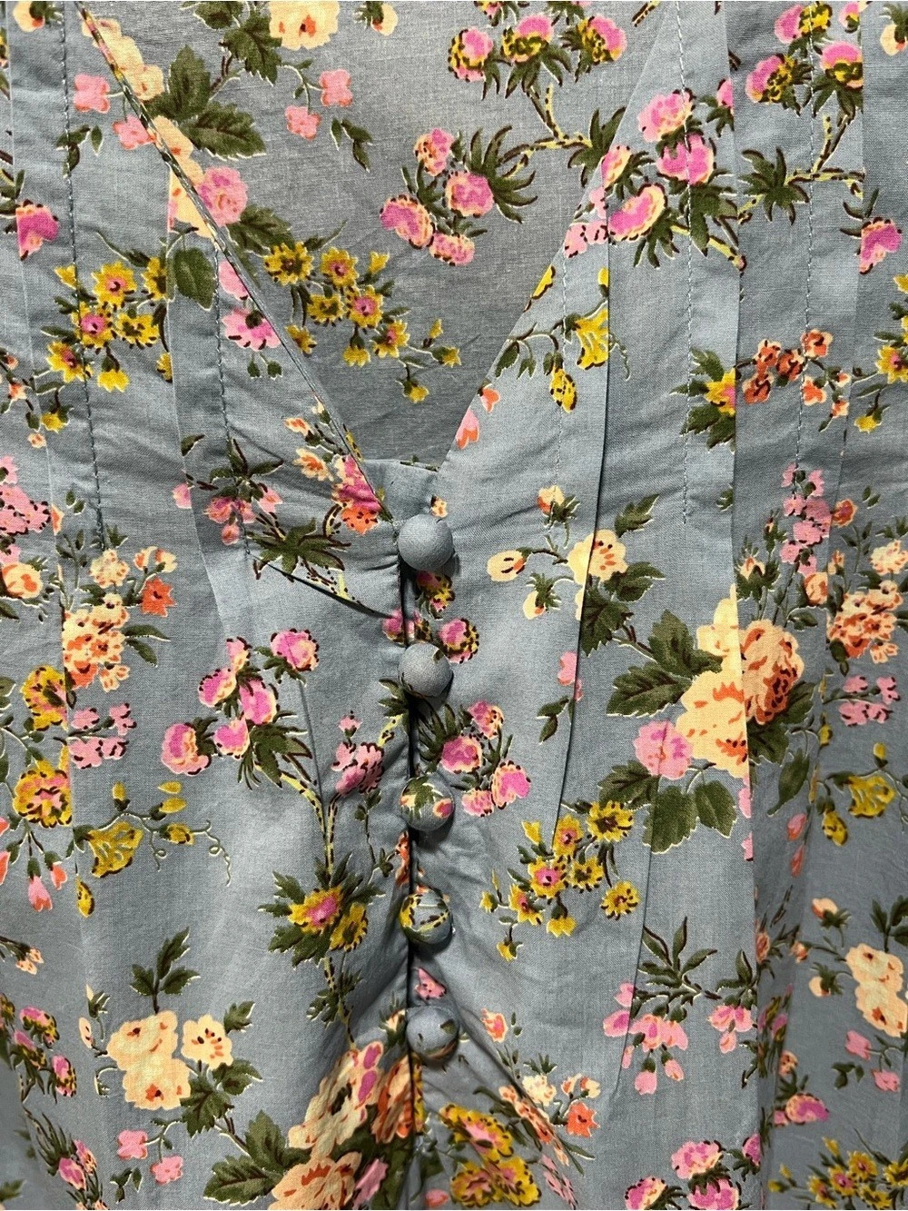 entro Large Blue Floral Ruffle Shoulder V-Neck Cotton Blouse - Picture 6 of 11